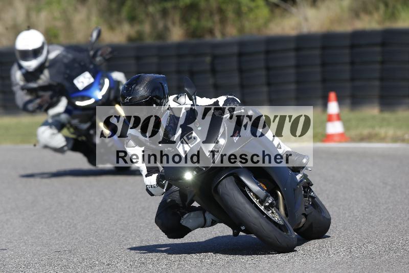 /Archiv-2025/49 26.08.2025 Cornu Master School ADR/gruen-vert/75